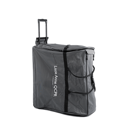 Väska för Little Anne 4-pack med hjul, designad för att rymma 4 Little Anne-dockor.