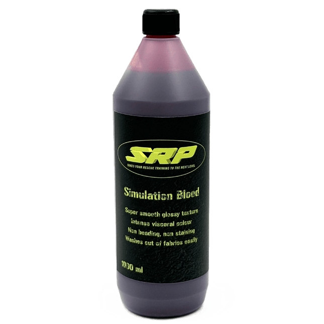 SRP simulation blood 1000 ml i plastflaska, perfekt för realistiska övningar med sårskador.